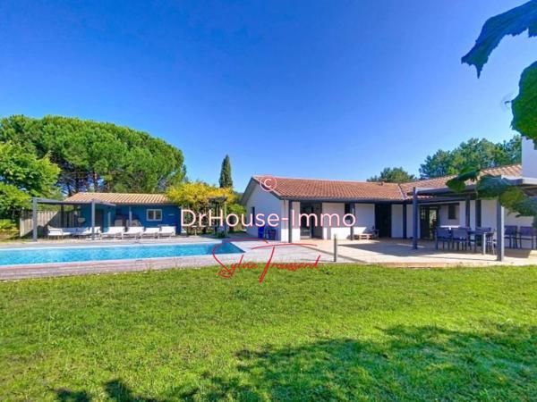 Maison à vendre 6 pièces de 183 m²