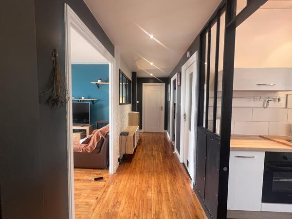 À LOUER, Libre immédiatement. Lorient, Hypercentre – Appartement Meublé 3 Pièces de 89 m² Avec Parking