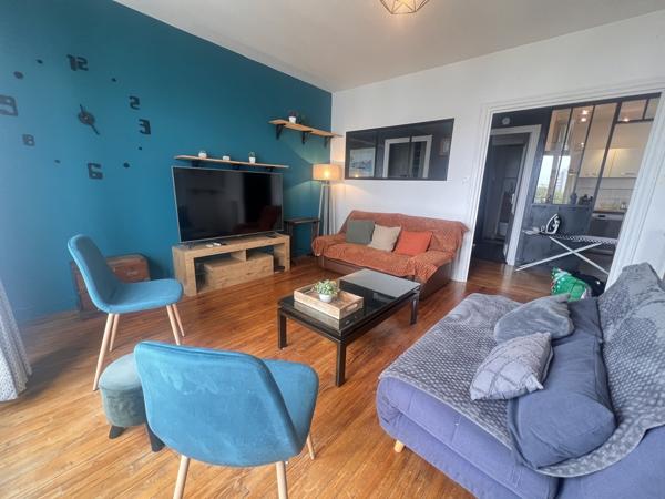 À LOUER, Libre immédiatement. Lorient, Hypercentre – Appartement Meublé 3 Pièces de 89 m² Avec Parking