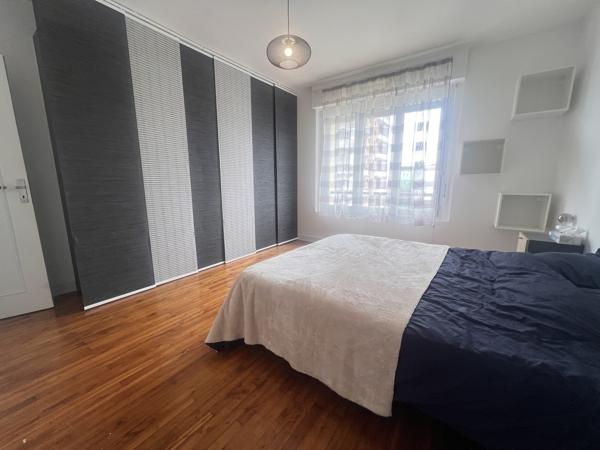 À LOUER, Libre immédiatement. Lorient, Hypercentre – Appartement Meublé 3 Pièces de 89 m² Avec Parking