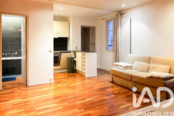 Location appartement 1 pièce 32 m² Paris 10