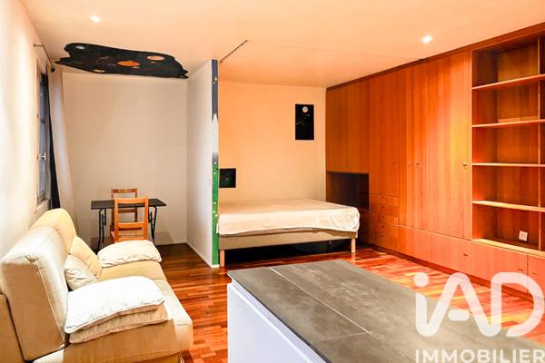 Location appartement 1 pièce 32 m² Paris 10