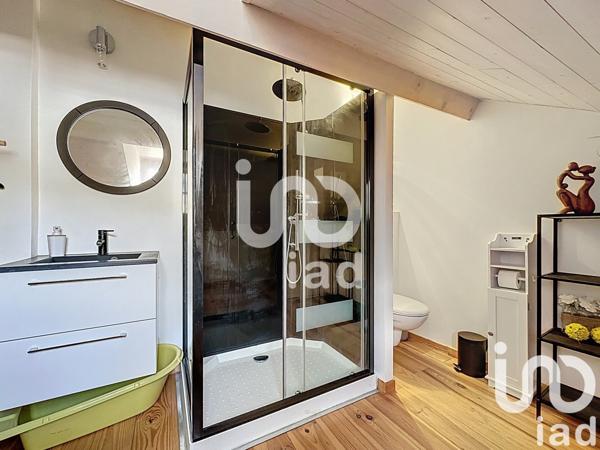 Maison de village 9 pièces de 246 m² à Arreau (65240)