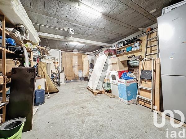 Maison de village 9 pièces de 246 m² à Arreau (65240)