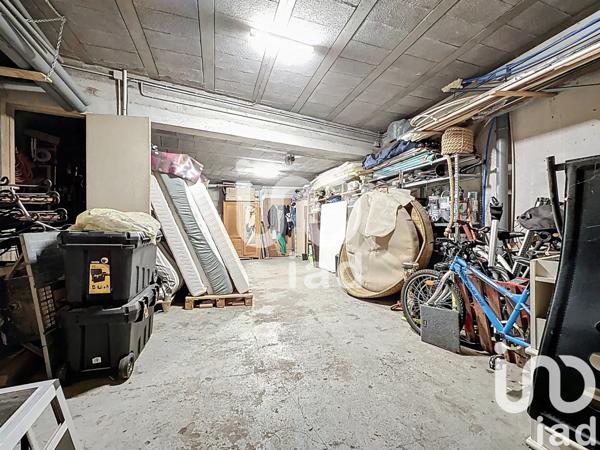 Maison de village 9 pièces de 246 m² à Arreau (65240)