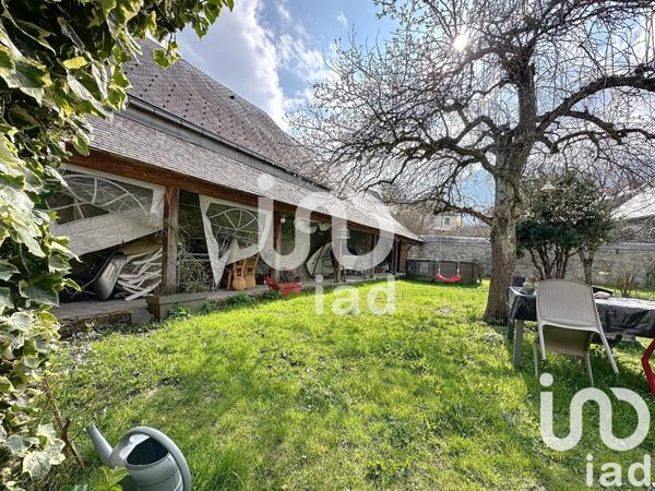 Maison de village 9 pièces de 246 m² à Arreau (65240)