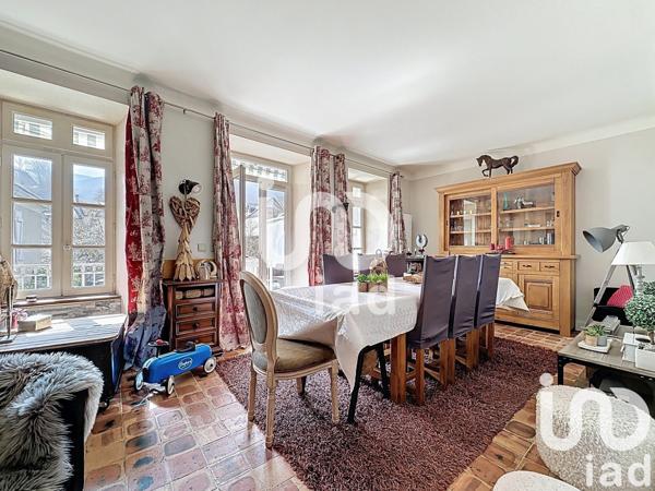 Maison de village 9 pièces de 246 m² à Arreau (65240)