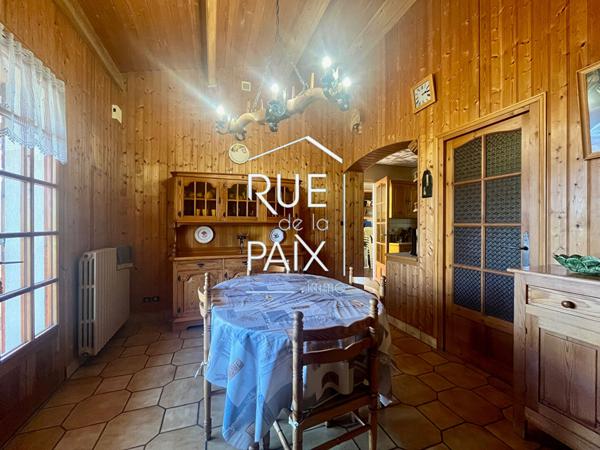 79200 PARTHENAY Maison 122 m2 - Parthenay