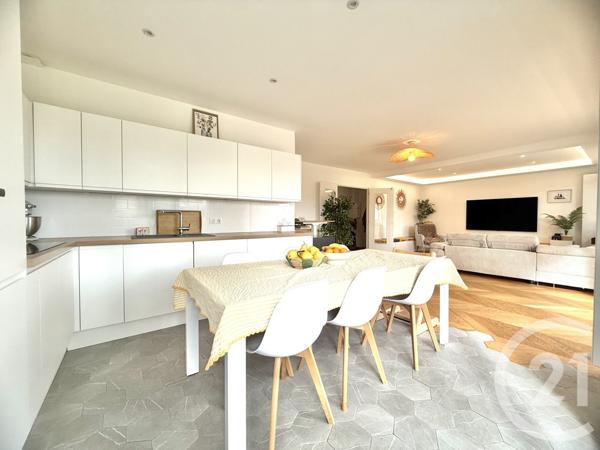 Appartement F5 à vendre  5 pièces - 97,76 m2 MAISONS LAFFITTE - 78