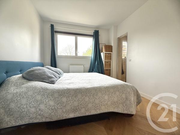 Appartement F5 à vendre  5 pièces - 97,76 m2 MAISONS LAFFITTE - 78