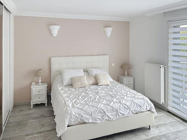 Maison Rives Du Loir En Anjou 9 pièce(s) 180 m2