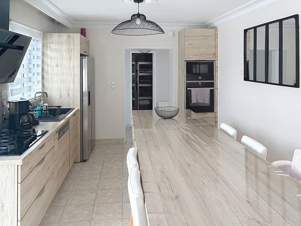 Maison Rives Du Loir En Anjou 9 pièce(s) 180 m2