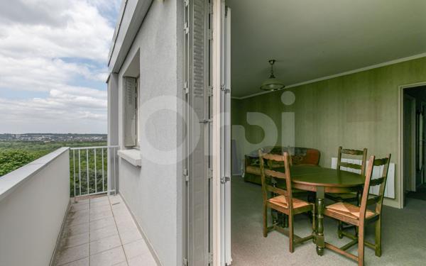 Appartement à vendre    4 pièces • 71,42 m2 Noisy-le-Grand