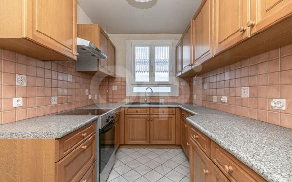 Appartement à vendre    4 pièces • 71,42 m2 Noisy-le-Grand