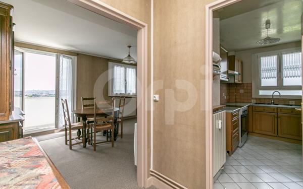 Appartement à vendre    4 pièces • 71,42 m2 Noisy-le-Grand