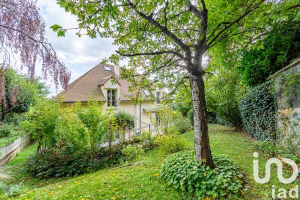 Immeuble à vendre 185 m² Palaiseau