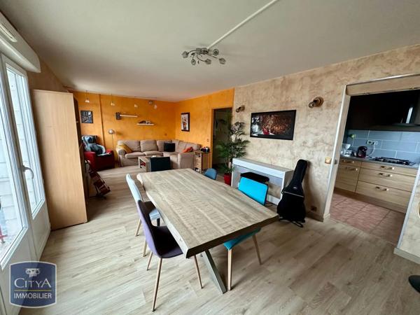Appartement à louer 3 pièces 72.71m²