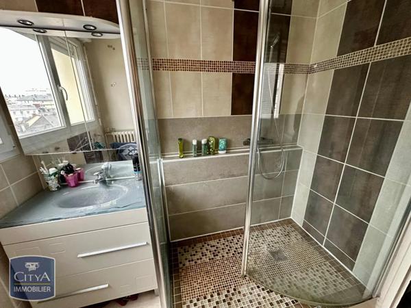 Appartement à louer 3 pièces 72.71m²