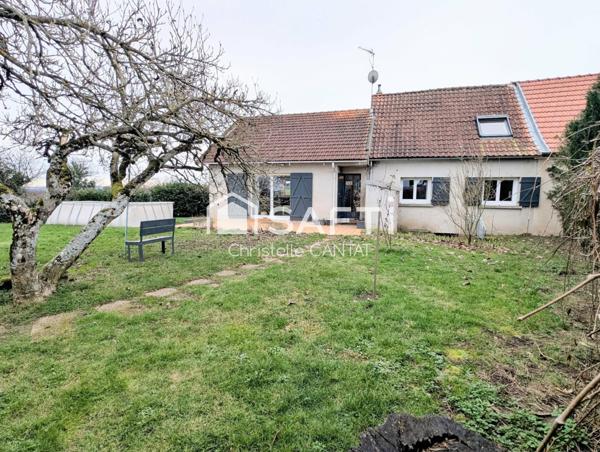 Maison 92 m², 2 chambres, terrasse, dépendances.