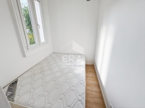 2 pièces à vendre en très bon état proche Mairie du 20e et Gambetta