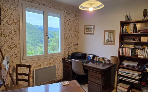 Maison à vendre    7 pièces • 155 m2 Badaroux