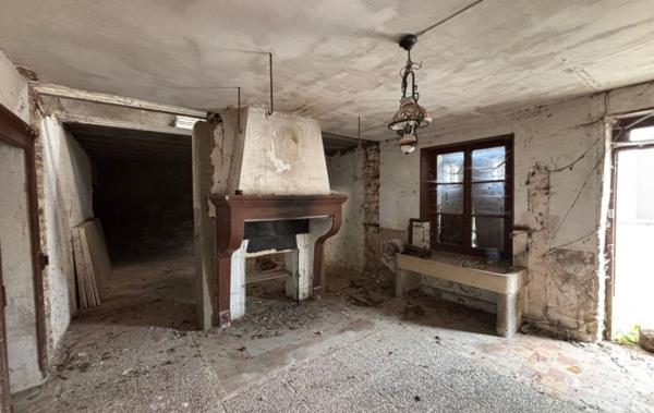 Vente Maison de village Avec grand terrain à rénover Maizey   