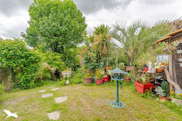 Maison à vendre |  Carbon-Blanc |  7 pièces | 174 m²