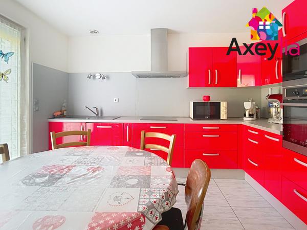 Sevelinges (42460) A VENDRE - SEVELINGES - GROS POTENTIEL - MAISON AVEC 4 CHAMBRES, SOUS-SOL, COMBLES AMÉNAGEABLES ET GRAND TERRA