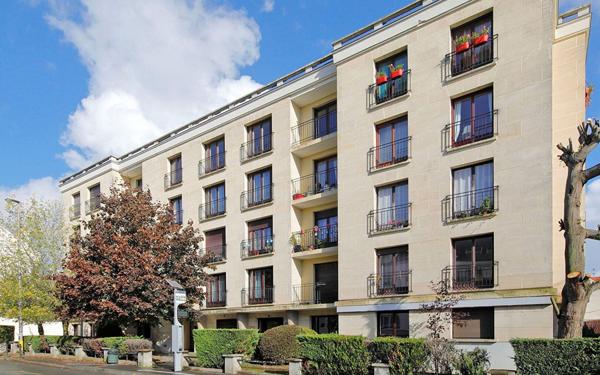 Appartement à vendre    3 pièces • 76,86 m2 Lagny-sur-Marne