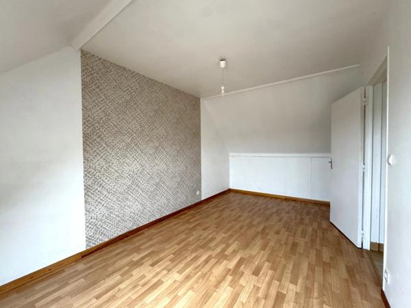 Vente Local industriel 10 pièces 708 m2 à Compiègne