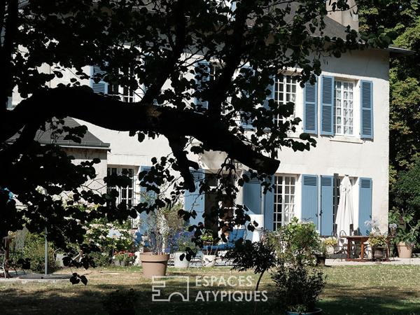 Charmante maison de maître et son parc, aux portes d’Orléans