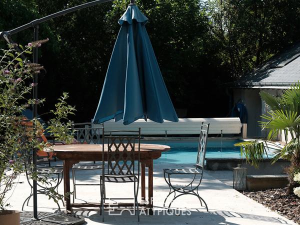 Charmante maison de maître et son parc, aux portes d’Orléans