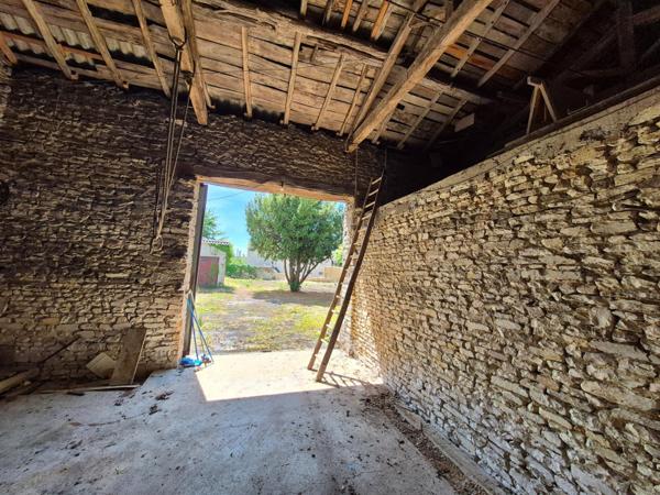 Magnifique longère à rénover