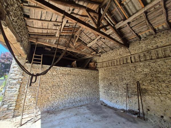 Magnifique longère à rénover