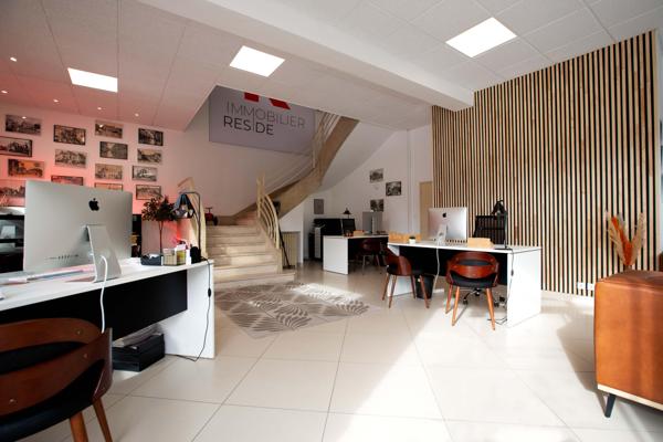 Location / Local Commercial