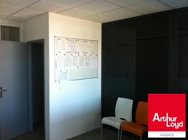 Bureaux à louer à Valence, plateau contemporain climatisé, emplacement stratégique