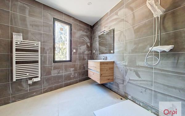 Appartement à vendre    2 pièces • 53,40 m2 Ajaccio