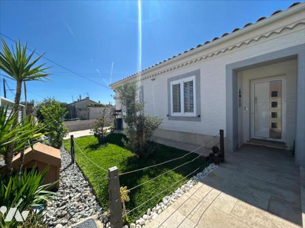 Maison de plain pied de type 5 + combles aménagés et jardin à Berre L'étang