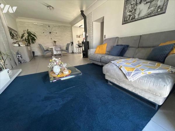 Maison de plain pied de type 5 + combles aménagés et jardin à Berre L'étang