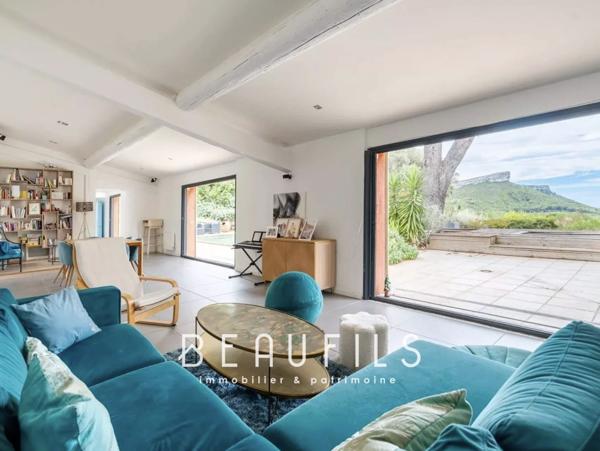 Cassis (13260) (13260) Cassis - Villa provençale d’exception avec vue mer Panoramique