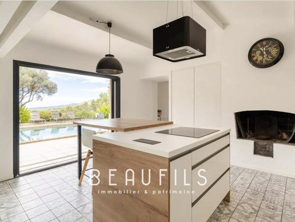 Cassis (13260) (13260) Cassis - Villa provençale d’exception avec vue mer Panoramique