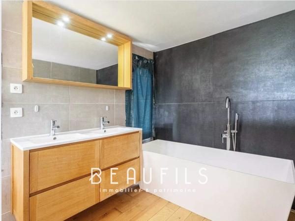 Cassis (13260) (13260) Cassis - Villa provençale d’exception avec vue mer Panoramique