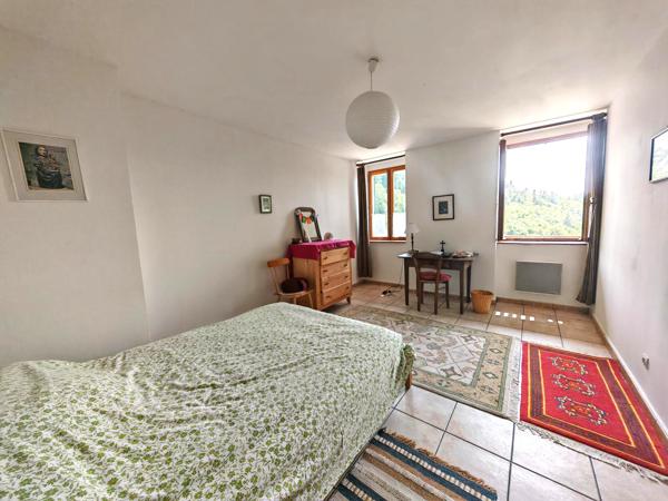 APPARTEMENT 89 M2