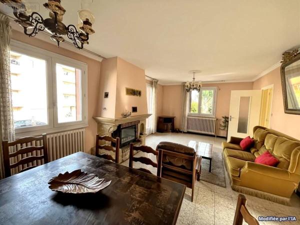 Maison à vendre à Meximieux dans l'Ain (01800), ref : 01067-942