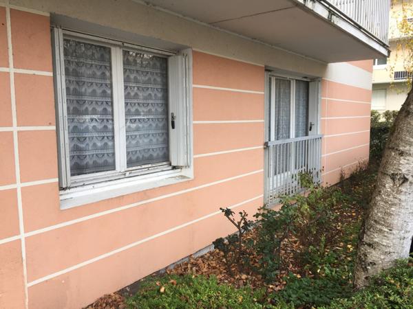 Appartement à Magny-les-Hameaux 78114