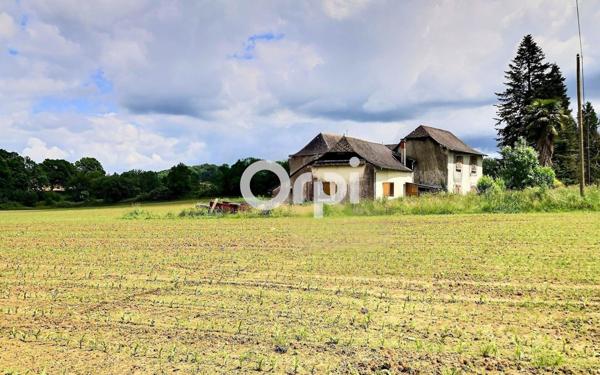 Maison à vendre    7 pièces •  Oloron-Sainte-Marie