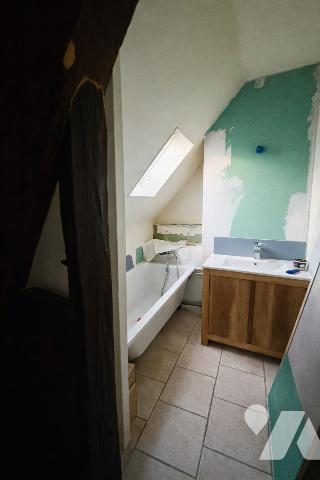 SAINT-AVERTIN – RUE DE GRANDMONT 
HABITATION + BUREAUX - EMPLACEMENT STRATÉGIQUE