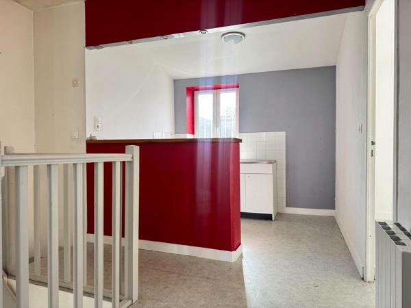 Immeuble à LE CHATEAU-D'OLERON, 17480 - 113m²