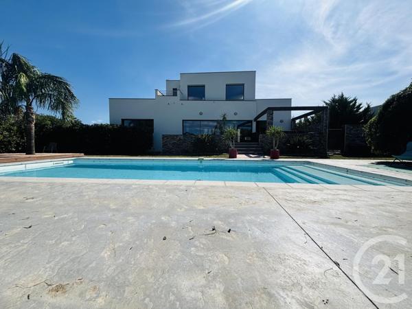 Maison à vendre  4 pièces - 209,79 m2 PERPIGNAN - 66