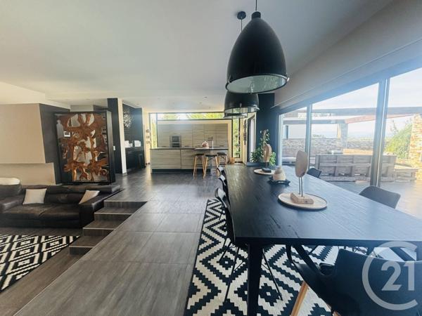 Maison à vendre  4 pièces - 209,79 m2 PERPIGNAN - 66